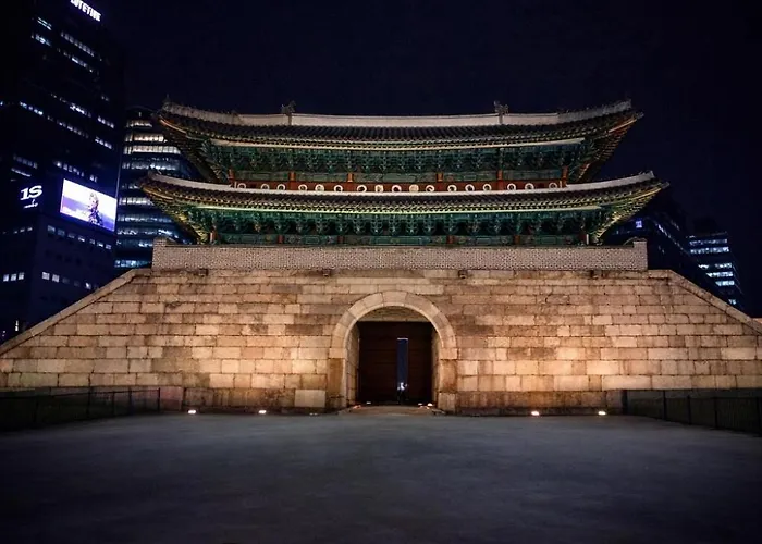 Hongdae 15 Minutes,yongsan, Haebangchon, Namsan, N Tower, Itaewon Apartment Seoul